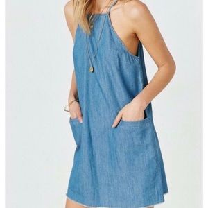💙URBAN OUTFITTERS linen denim halter dress💙